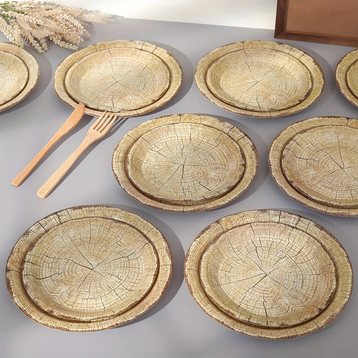 EcoNest Kitchen Eco-Friendly Disposable Plates – 10 Pcs Retro Design