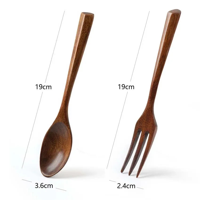 EcoNest Kitchen acacia wood dinner plate, round and solid design