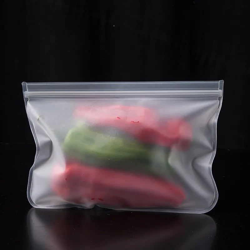 EcoNest Kitchen reusable silicone Ziplock bags (1/2/3/5 pcs), leakproof and BPA-free, ideal for storing meat, fruits, and veggies in a white transparent design."