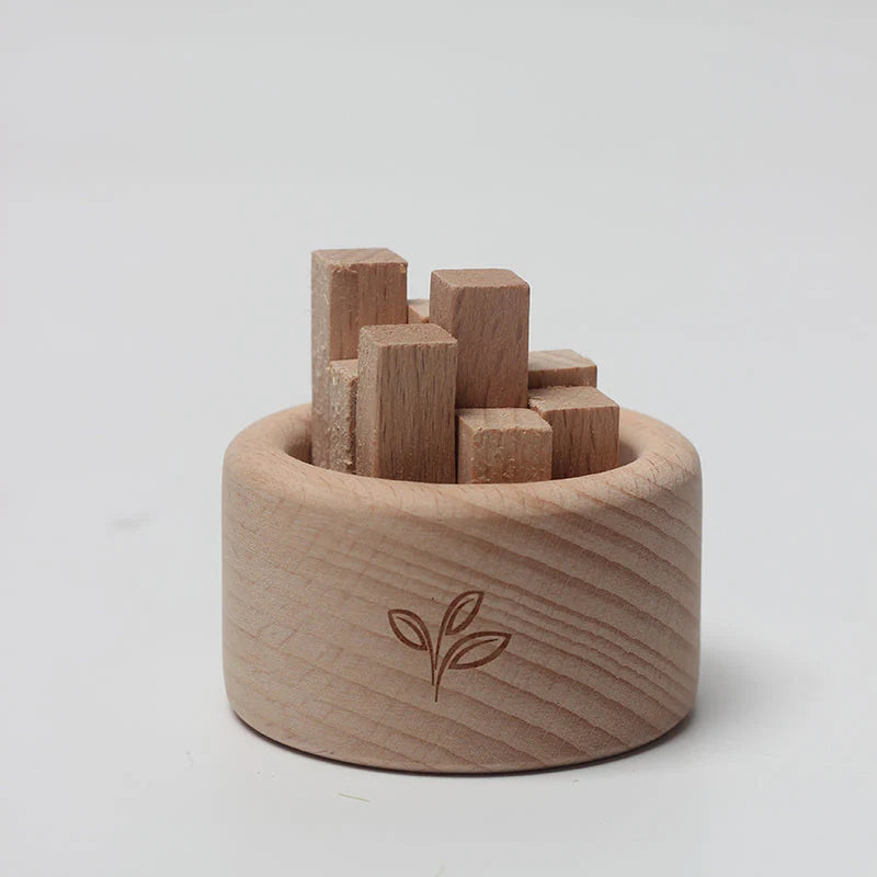 EcoNest Kitchen's sustainable beech wood essential oil diffuser with elegant design