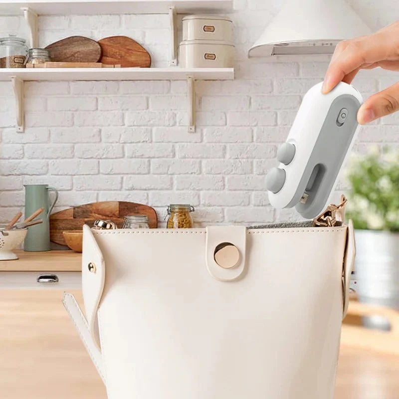 Mini USB rechargeable handheld heat sealer sealing chip bag