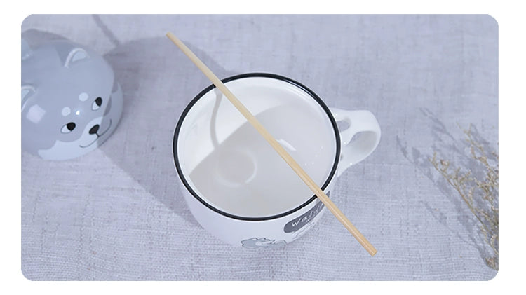 Natural Wheat Straw Degradable Straws displayed in a boxed package.